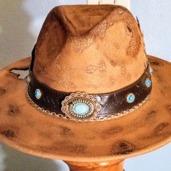 Custom Distressed Hat - Picture 2 of 4